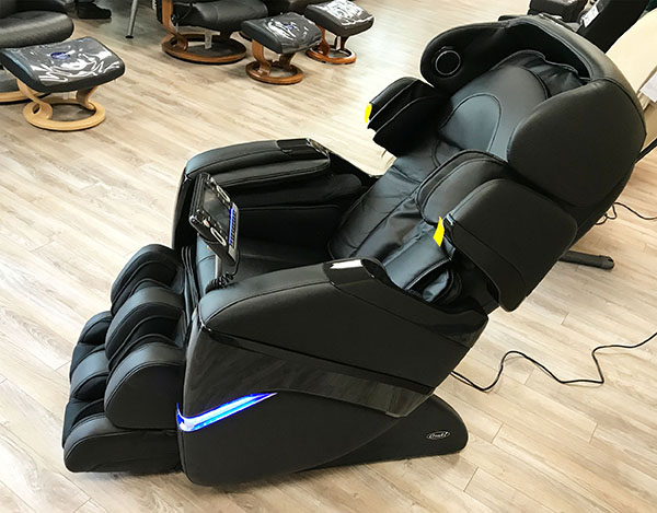 Osaki OS-3D Pro Cyber Massage Chair Recliner